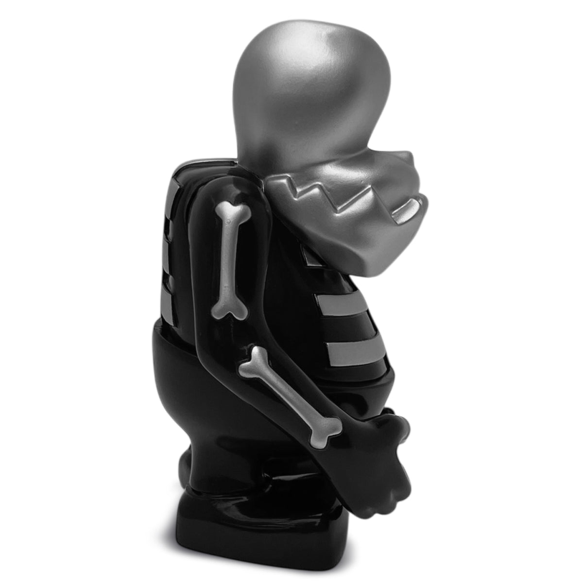 BOUNTY HUNTER 怪物くん変身後3体未開封品 BAPE®︎とBOUNTY HUNTER SKULL KUN FIGURE 名作“スカルくん”がABC CAMO